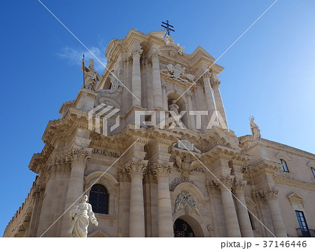 シラクーサ大聖堂 37146446