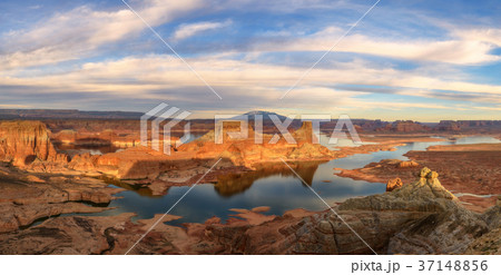 Alstrom Point, Lake Powell, Arizona - Utah Alstrom Point, Lake Powell, Arizona - Utah 37148856