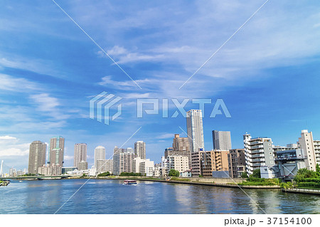 タワーマンションのある都市風景 タワーマンションのある都市風景 37154100