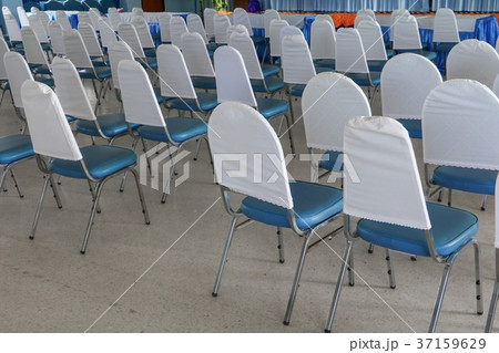 empty chairs in a meeting room empty chairs in a meeting room 37159629