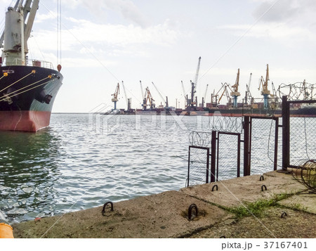 View of the sea and city beach from the port quay 37167401