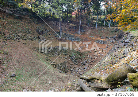 【国史跡・続日本100名城】石垣山一夜城 井戸曲輪 37167659