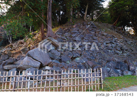 【国史跡・続日本100名城】石垣山一夜城 石垣（入口付近） 37168543