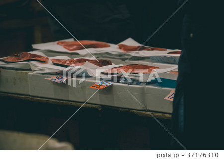 fish market fish market 37176310