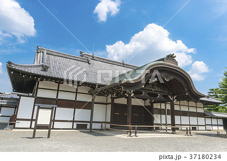 二条城の本丸御殿玄関 二条城の本丸御殿玄関 37180234