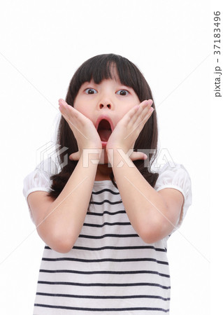 Make a face shock, surprise, incredible. 37183496