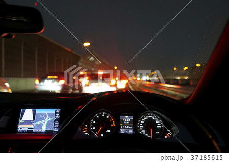渋滞・車内 渋滞・車内 37185615