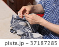 裁縫 37187285