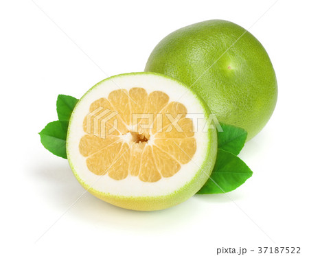 Citrus Sweetie or Pomelit, oroblanco with half and 37187522