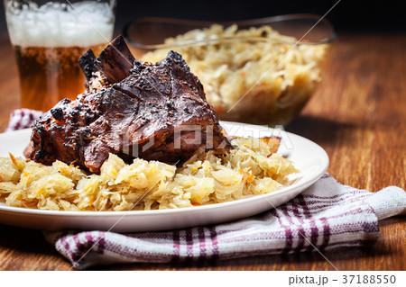 Pork knuckle with fried sauerkraut Pork knuckle with fried sauerkraut 37188550