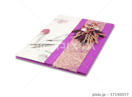 Note the decoration on a white background. Note the decoration on a white background. 37190057