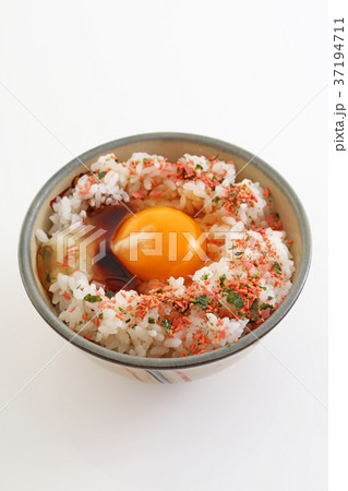 一膳の卵かけご飯 一膳の卵かけご飯 37194711