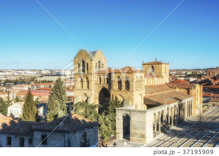 View of Basilica of San Vicente in Avila, Spain 37195909