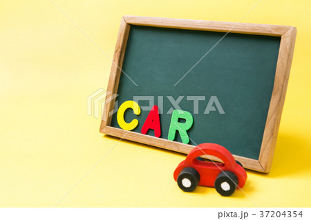 RF photo - Education object. study for chidrens. numbers, words of Korean, words of English, bricks 202 37204354
