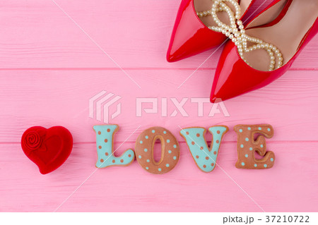 Word love from baked cookies. 37210722