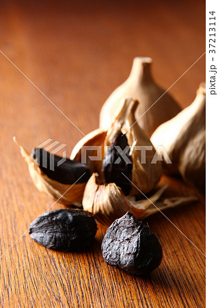 黒にんにく 37213114