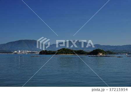 畠島　紀伊田辺　田辺湾　和歌山　穏やかな海　 37215954