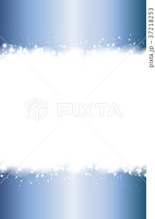 背景素材壁紙 雲 ぼかし コピースペース ソフトフォーカス 中抜き フレーム 枠 縦方向 たて位置 のイラスト素材