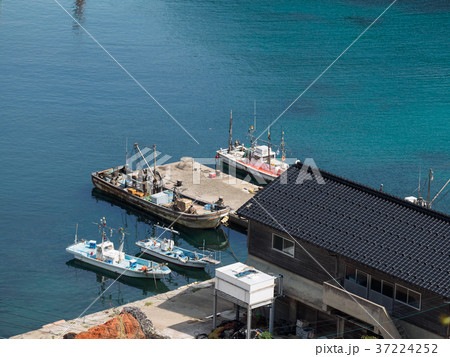 山陰の秘境駅　無人駅　鎧駅　海の見える駅　絶景駅 37224252