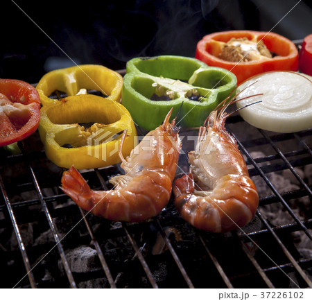 shrimp grilled on barbecue stove shrimp grilled on barbecue stove 37226102