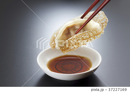 餃子 餃子 37227169