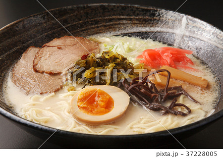 豚骨ラーメン 豚骨ラーメン 37228005