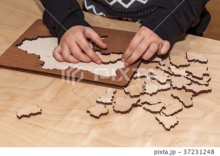 Wooden puzzles Wooden puzzles 37231248