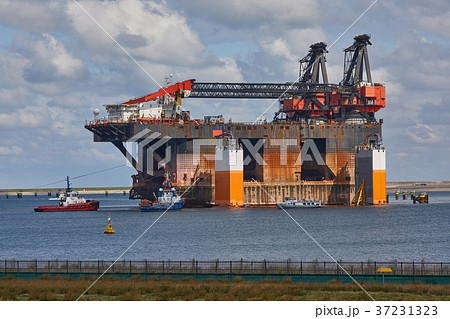 Rusty maritime structure 37231323