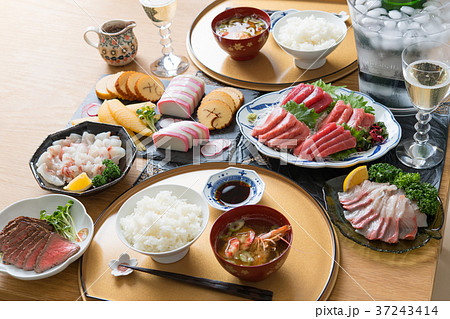 お正月の食事 37243414