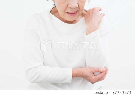 シニア 肘痛 シニア 肘痛 37243574