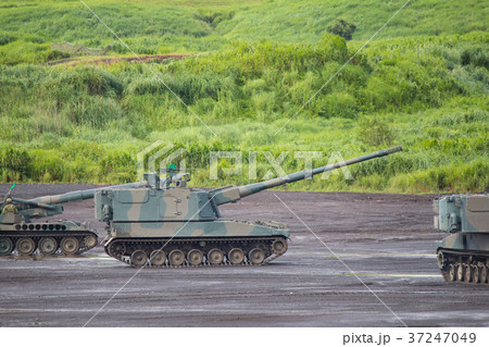 99式自走155mmりゅう弾砲 37247049