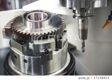 The CNC milling machine The CNC milling machine 37248953