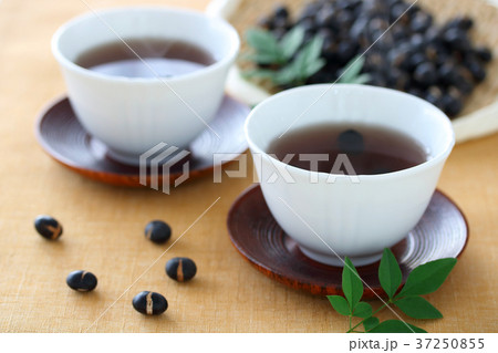 黒豆茶 37250855