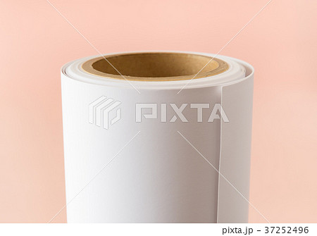 ロール紙 大判 用紙 厚紙 芯 紙製品 印刷用紙の写真素材