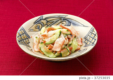 中華いかとキュウリの和え物 中華いかとキュウリの和え物 37253035