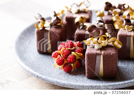 チョコのようなプチギフト 37256037