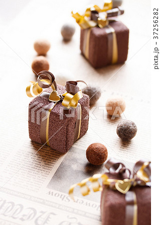 チョコのようなプチギフト チョコのようなプチギフト 37256282