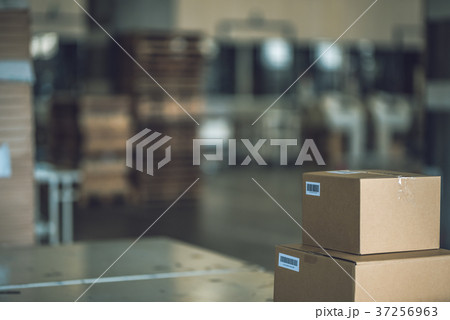 倉庫 37256963
