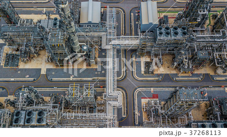 Aerial view oil refinery, refinery plant, refinery 37268113