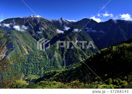 玉山 雲 クラウド 37268143