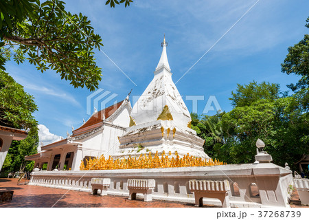 Phra That Si Song Rak, buddhist temple in Loei Phra That Si Song Rak, buddhist temple in Loei 37268739
