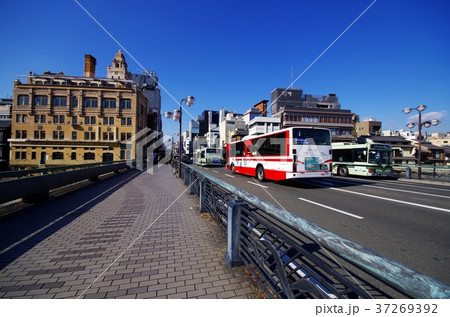 四条大橋と路線バス 四条大橋と路線バス 37269392