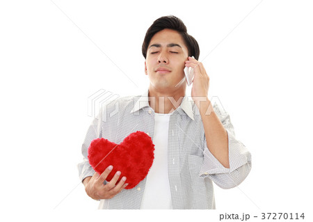 恋する男性 37270114