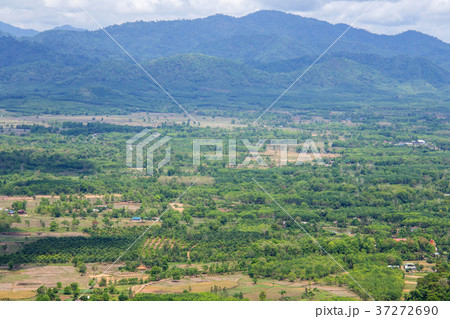 Mountain and river views on a cliff in Thailand Mountain and river views on a cliff in Thailand 37272690
