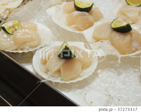 ホタテの刺身 (Okinawa) ホタテの刺身 (Okinawa) 37273317