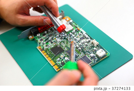 はんだ付け 37274133
