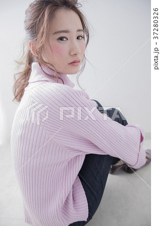 ポニーテールアレンジ 女性 日本人 ポニーテールアレンジ 女性 日本人 37280326
