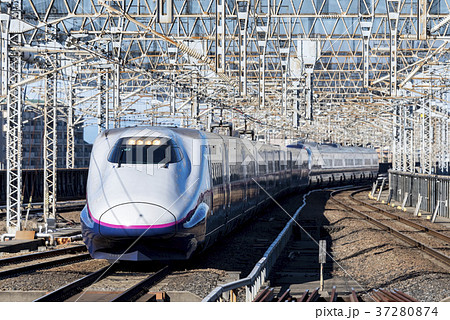 東北新幹線 E2系 大宮駅 東北新幹線 E2系 大宮駅 37280874