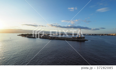 Port of Messina, Sicily, Italy / イタリア・メッシーナ港 37282085