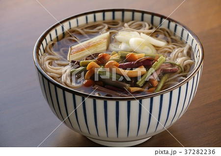 山菜そば 37282236